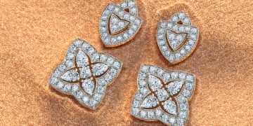 WIB-2022_Product-Visual_Earrings-J2FK30Z00W_HD_4_5.jpg